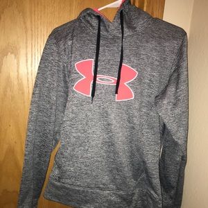 Under armour sweatshirt